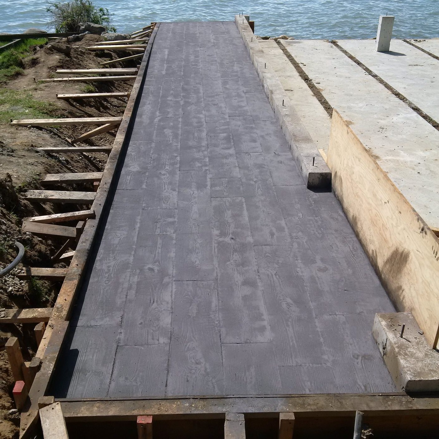 Patios by Dura Concrete Floors in Orillia and Simcoe County, Ontario, photo 26 Patios by Dura Concrete Floors in Orillia and Simcoe County, Ontario, photo 26