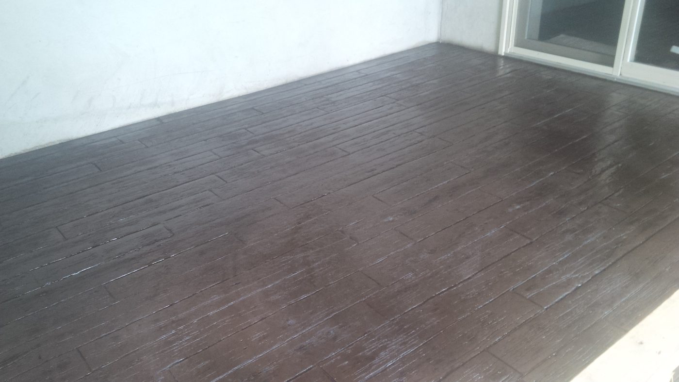 5.5" Wood Plank by Dura Concrete Floors in Orillia and Simcoe County, Ontario, photo 12