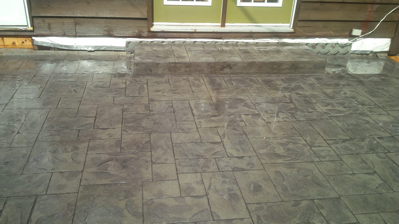 Coloured stamped concrete by Dura Concrete Floors in Orillia and Simcoe County, Ontario, photo 8